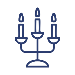 Свечи и подсвечники